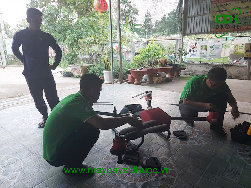 Địa chỉ đào tạo phi công máy bay phun thuốc đạt chuẩn tại Long An